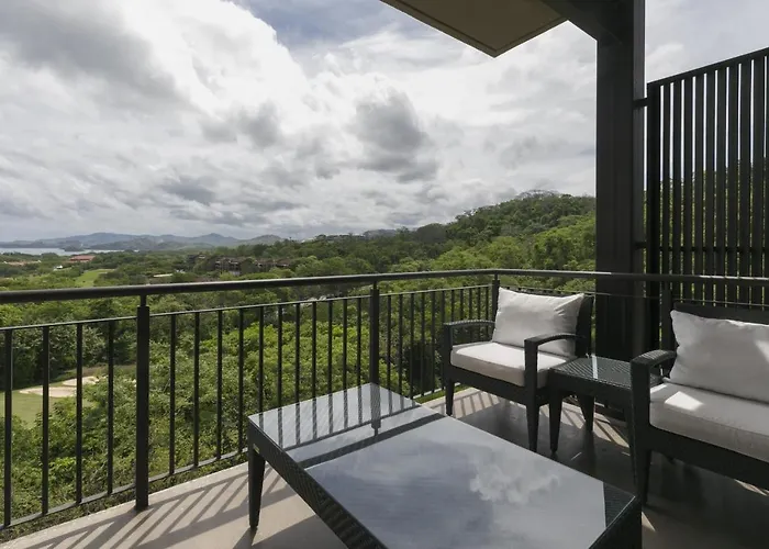 Cozy 1br With Partial Ocean View - Roble Sabana - Reserva Conchall * Playa Conchal