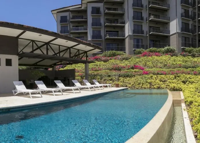 Cozy 1br With Partial Ocean View - Roble Sabana - Reserva Conchall Ferienhaus *