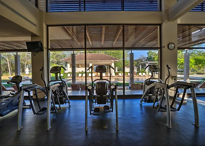 Ferienhaus Cozy 1br With Partial Ocean View - Roble Sabana - Reserva Conchall *